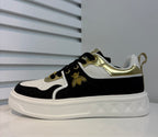 Vio Platform Sneakers met Bee Details